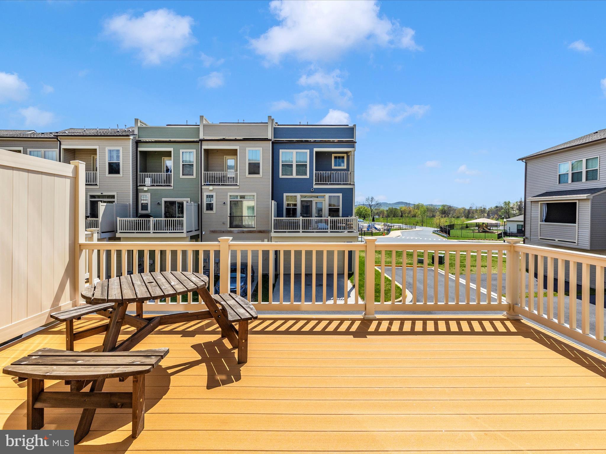 VILLAGES OF URBANA - Residential