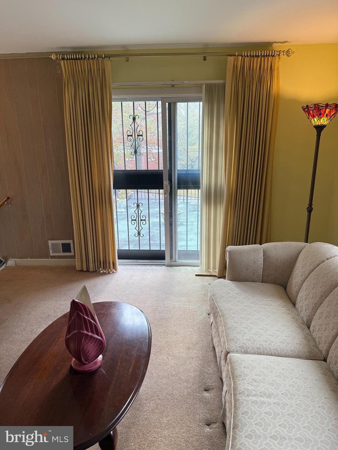 3212 HIGHWOOD DRIVE SE