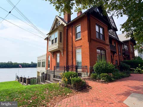Townhouse For Rent - 256 Radcliffe Street #2ND FLOOR<br/> BRISTOL, PA 19007