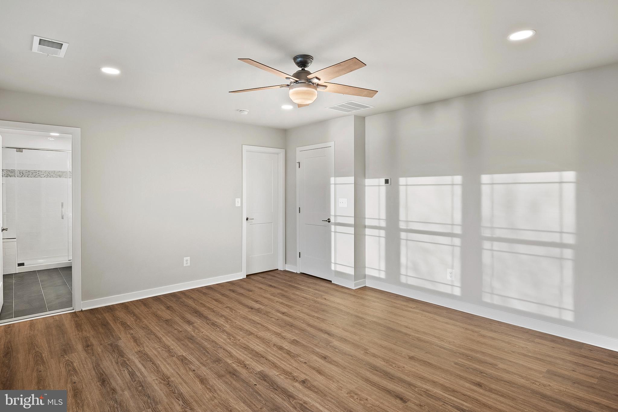 CHESAPEAKE TERRACE - Residential