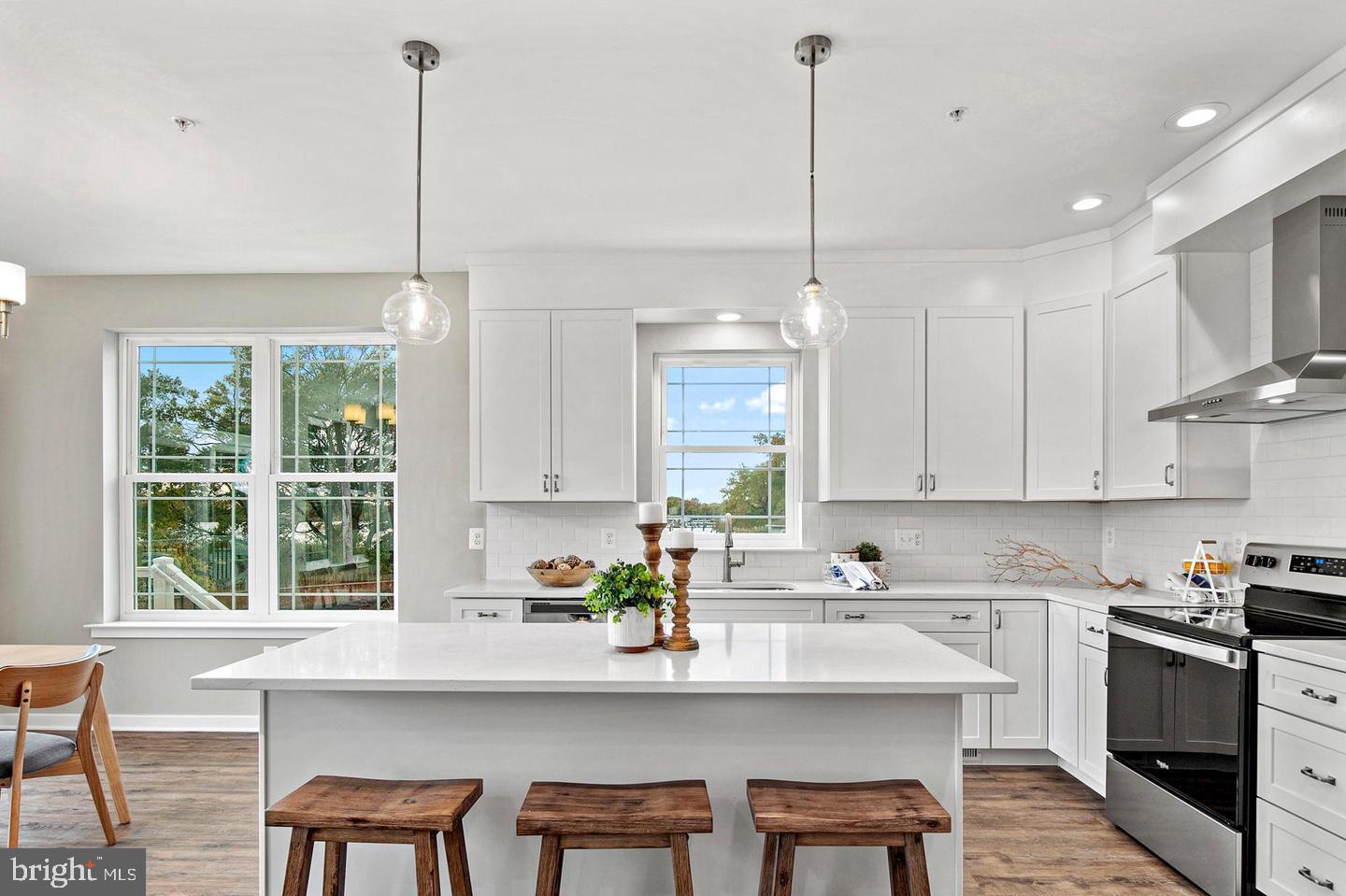 CHESAPEAKE TERRACE - Residential