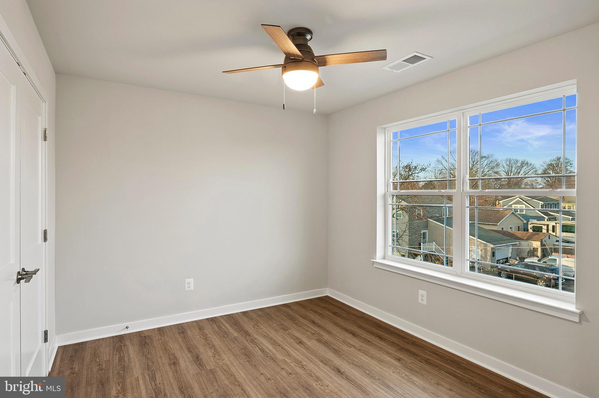 CHESAPEAKE TERRACE - Residential