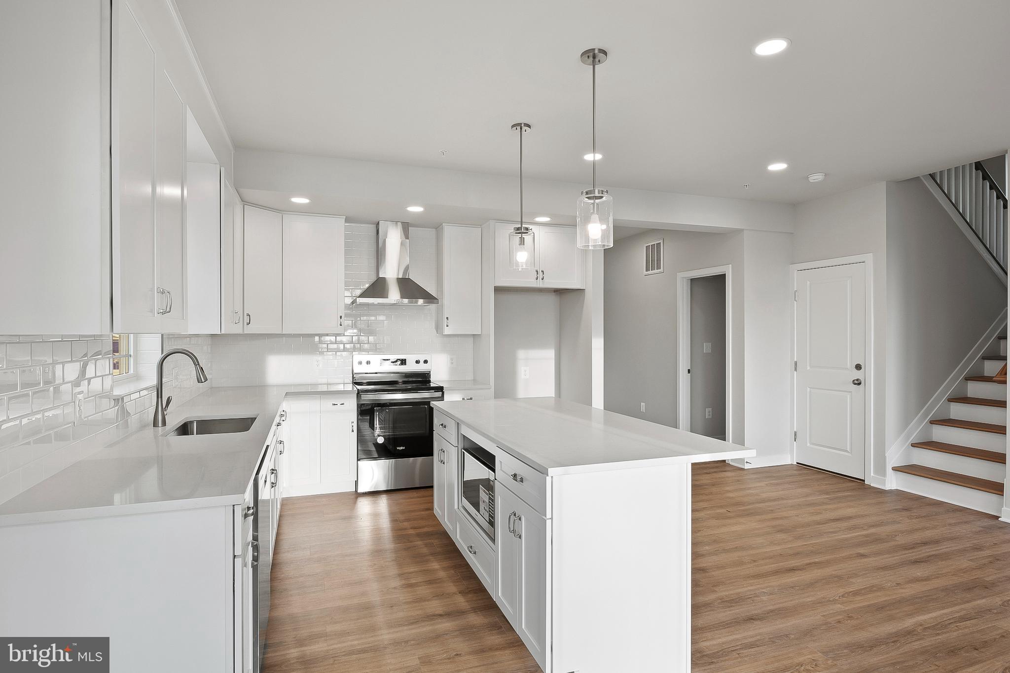 CHESAPEAKE TERRACE - Residential