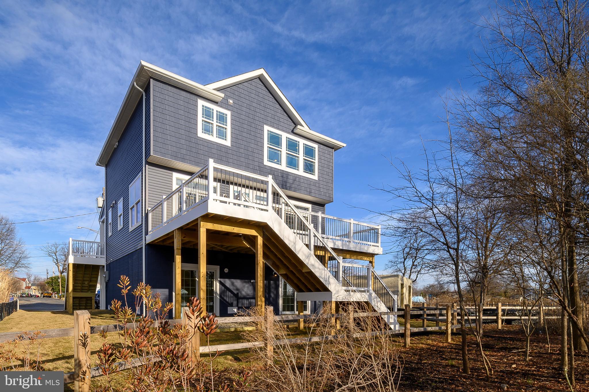 CHESAPEAKE TERRACE - Residential