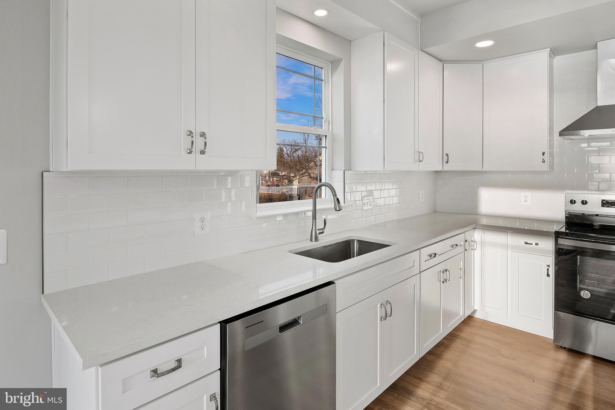 CHESAPEAKE TERRACE - Residential