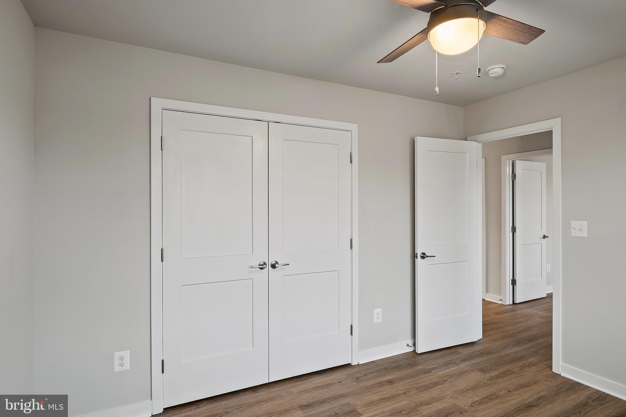 CHESAPEAKE TERRACE - Residential