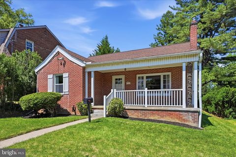 Photo of 1315 E King Street, LANCASTER, PA 17602 (MLS # PALA2085814)