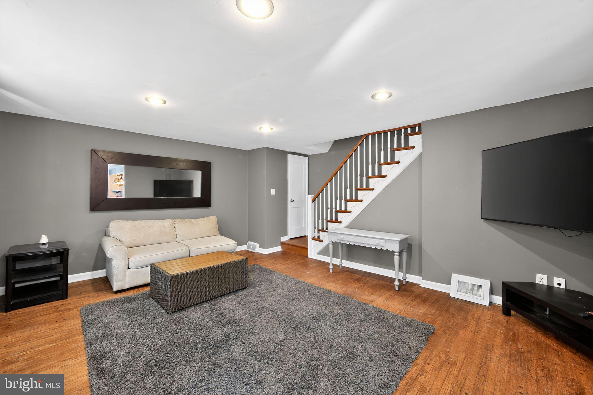 SPRINGFIELD - Residential