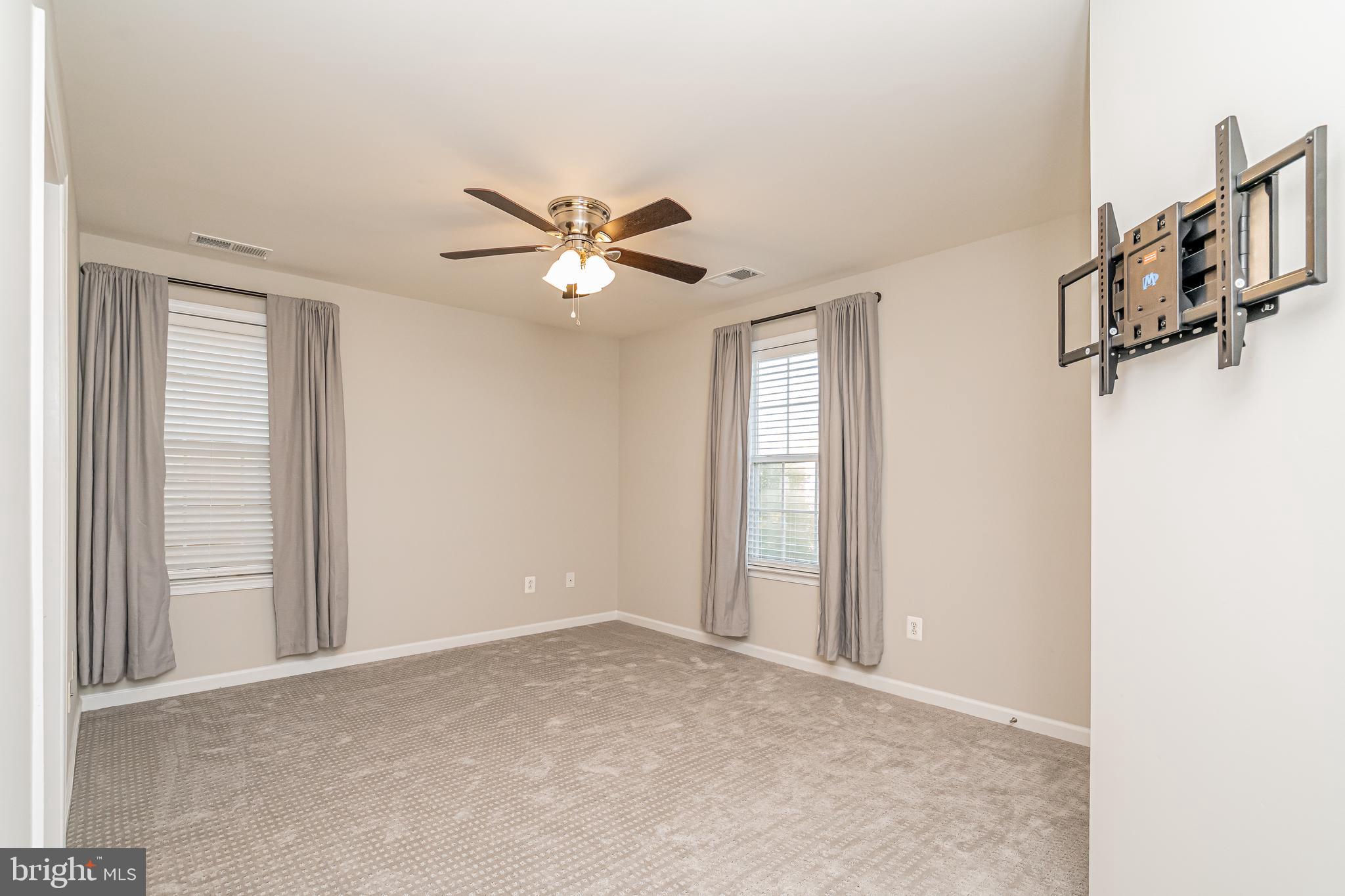 MELODY LANDING - Residential Lease