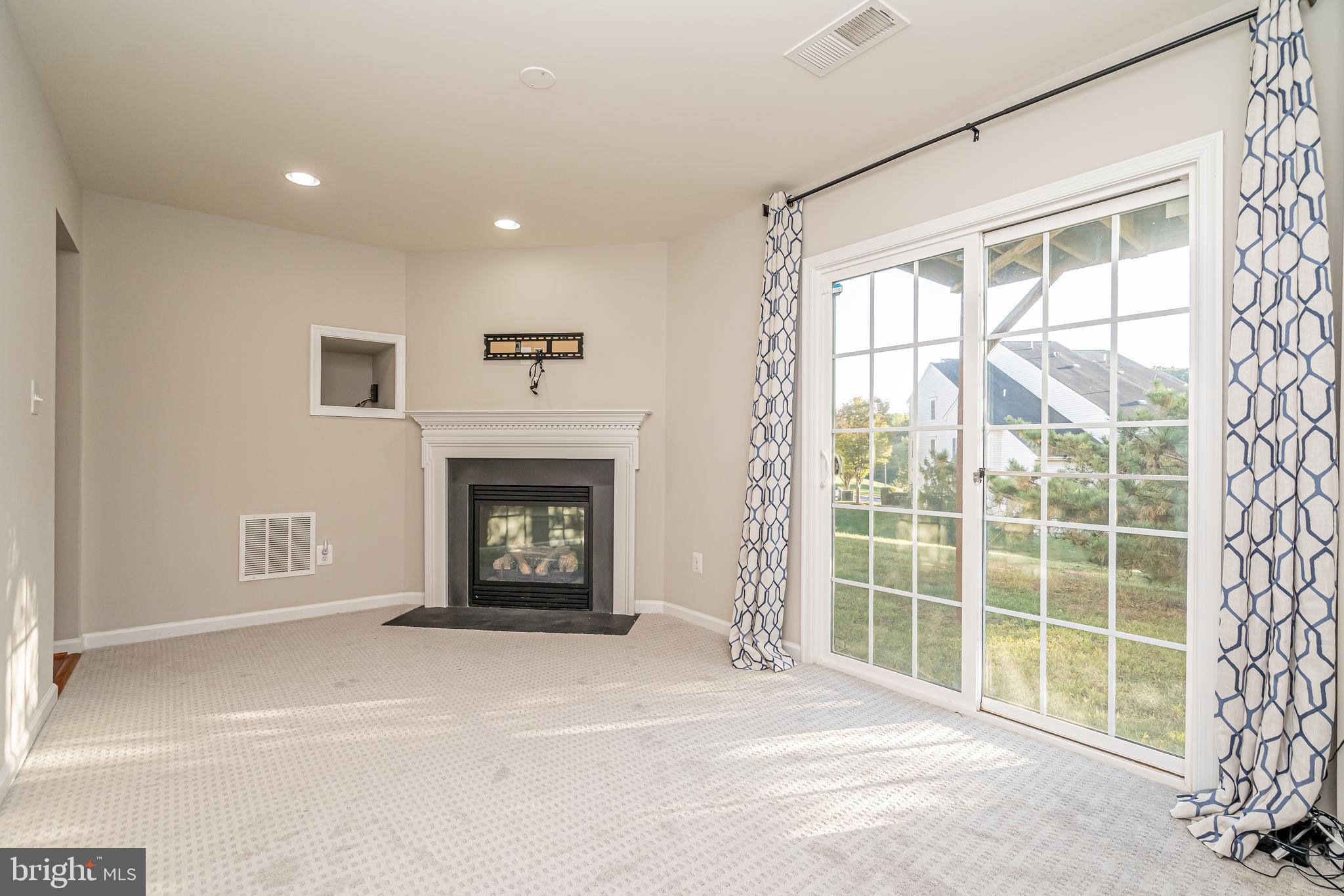 MELODY LANDING - Residential Lease