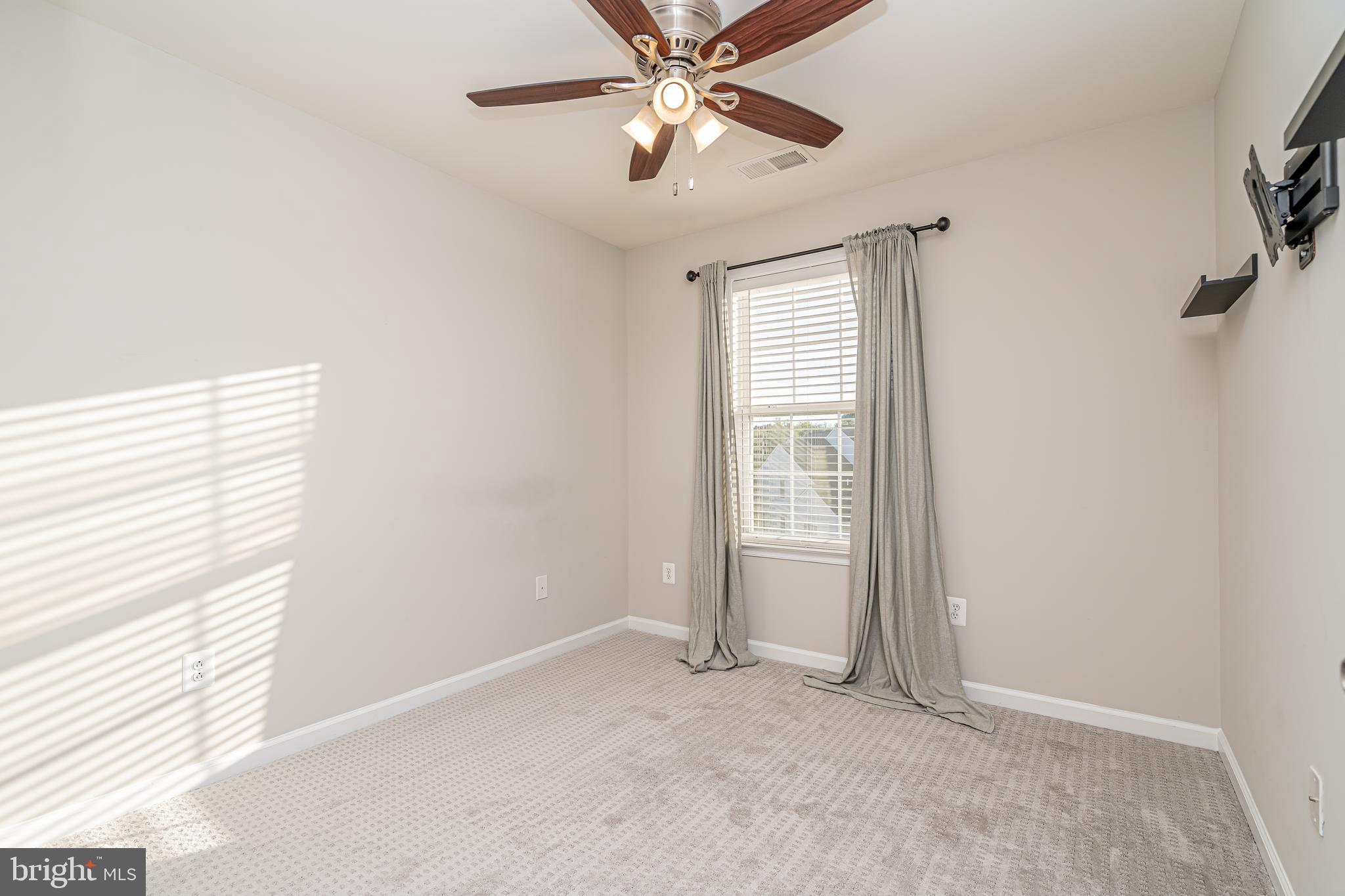 MELODY LANDING - Residential Lease