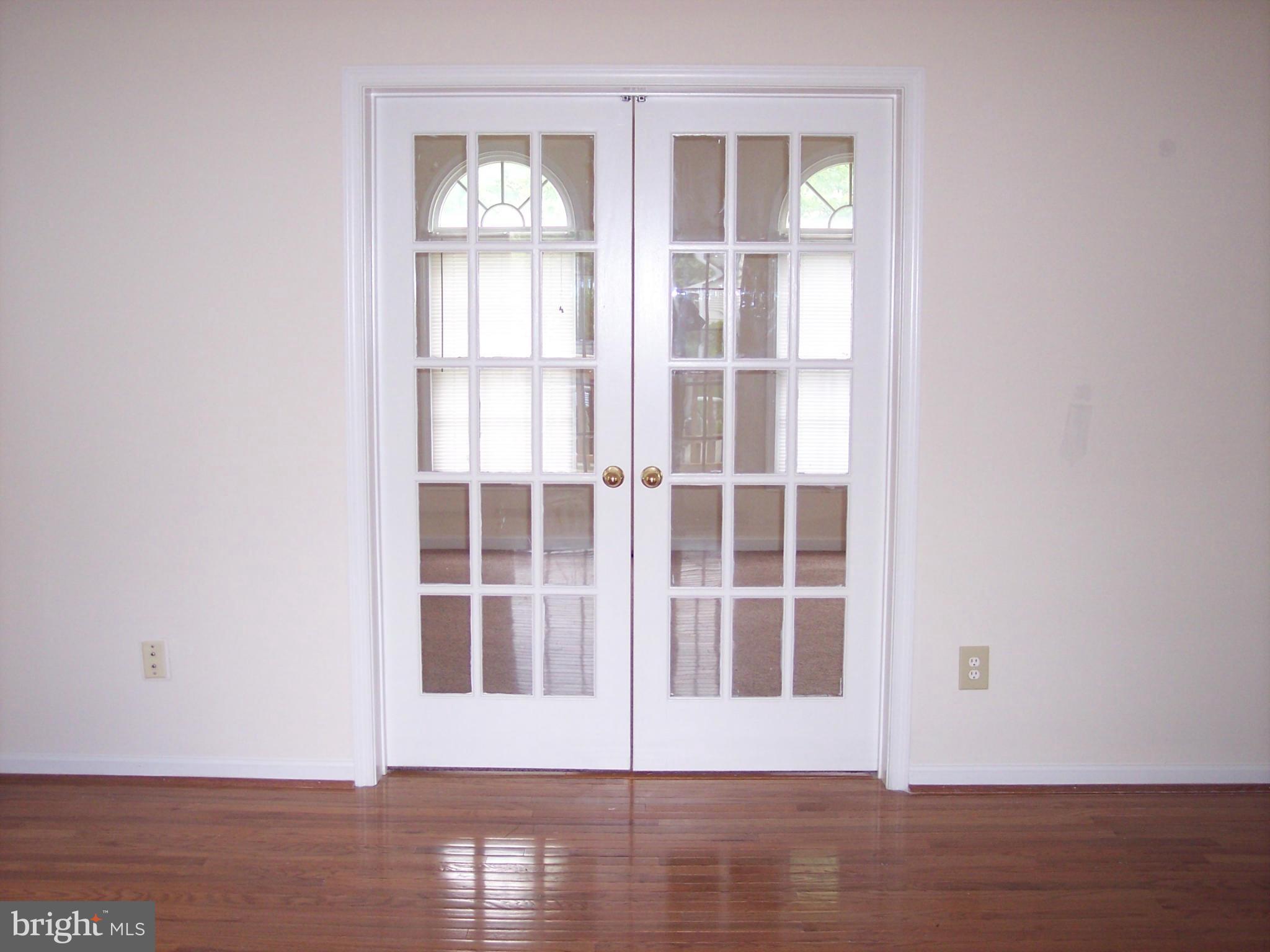 HIGHLAND MEADOWS - Residential Lease