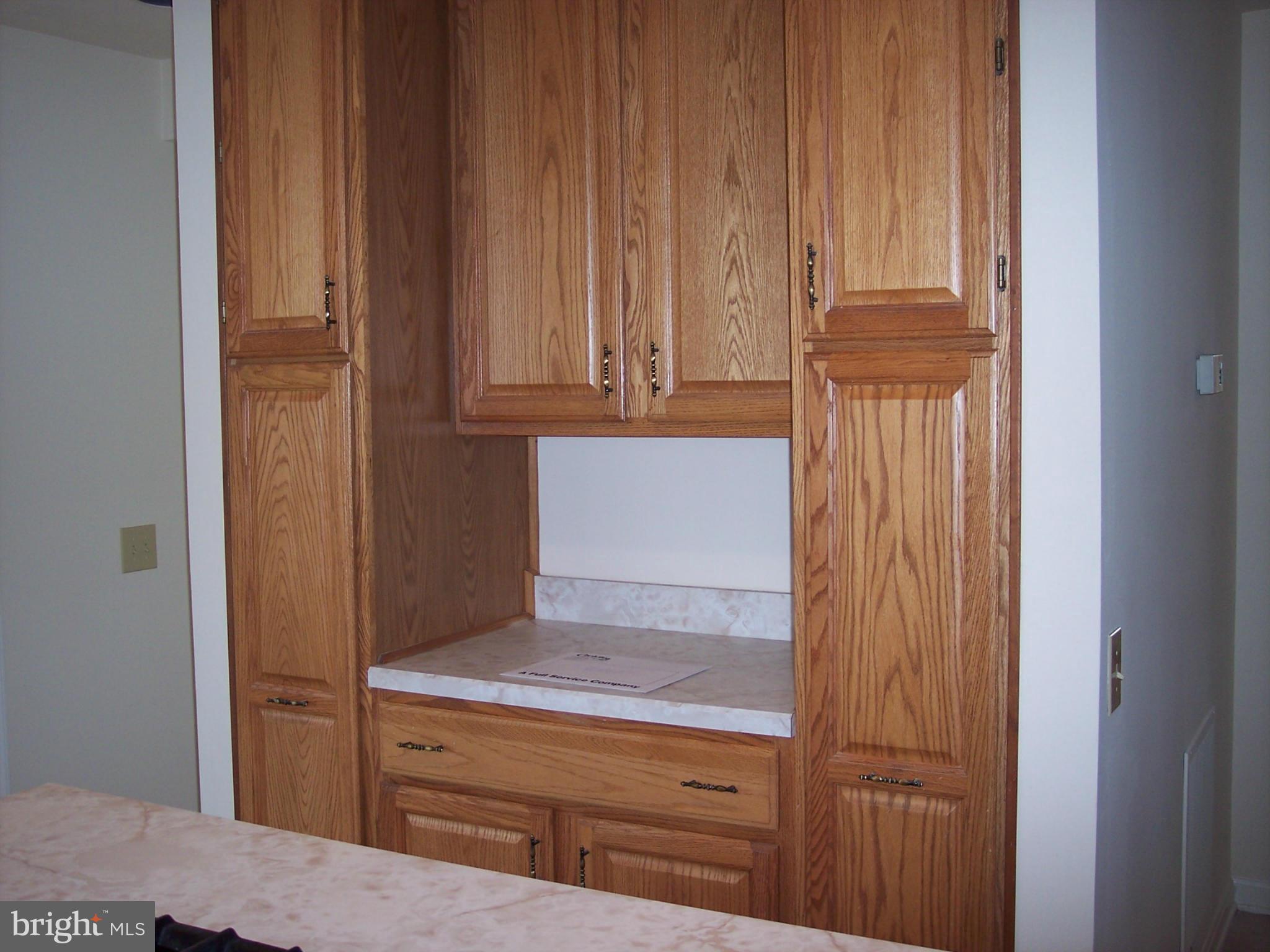 HIGHLAND MEADOWS - Residential Lease