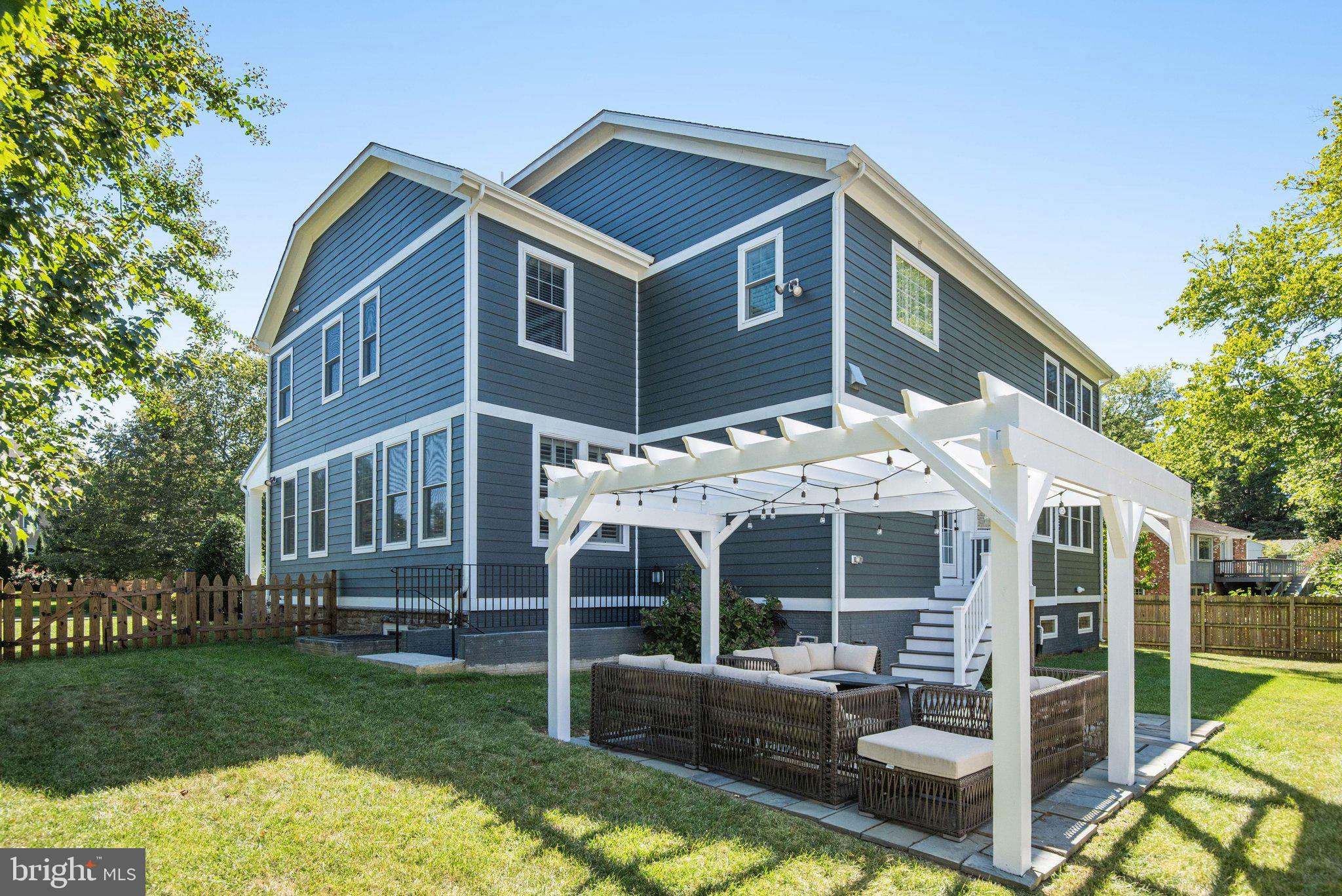 RUCKERS LANGLEY - Residential