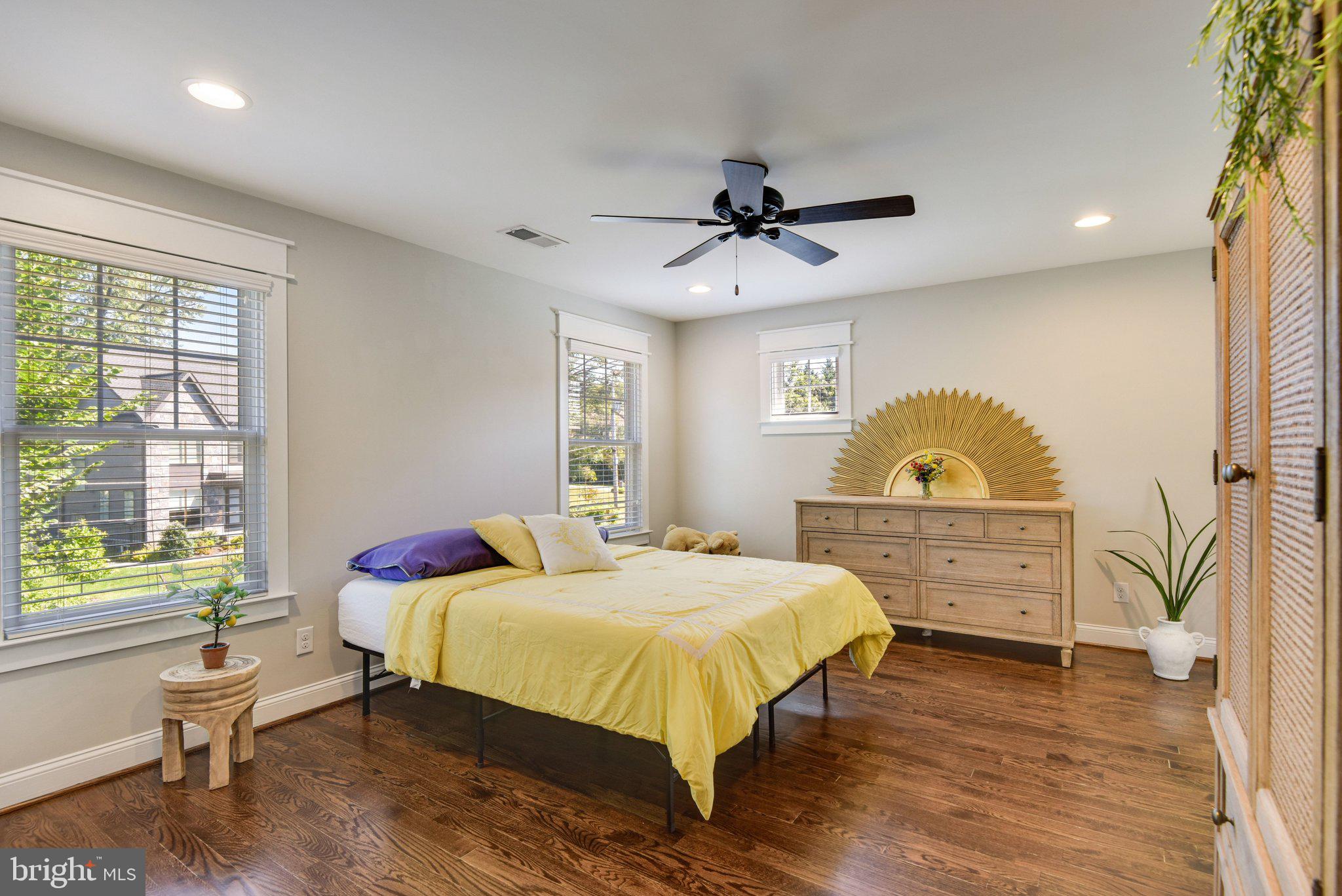 RUCKERS LANGLEY - Residential