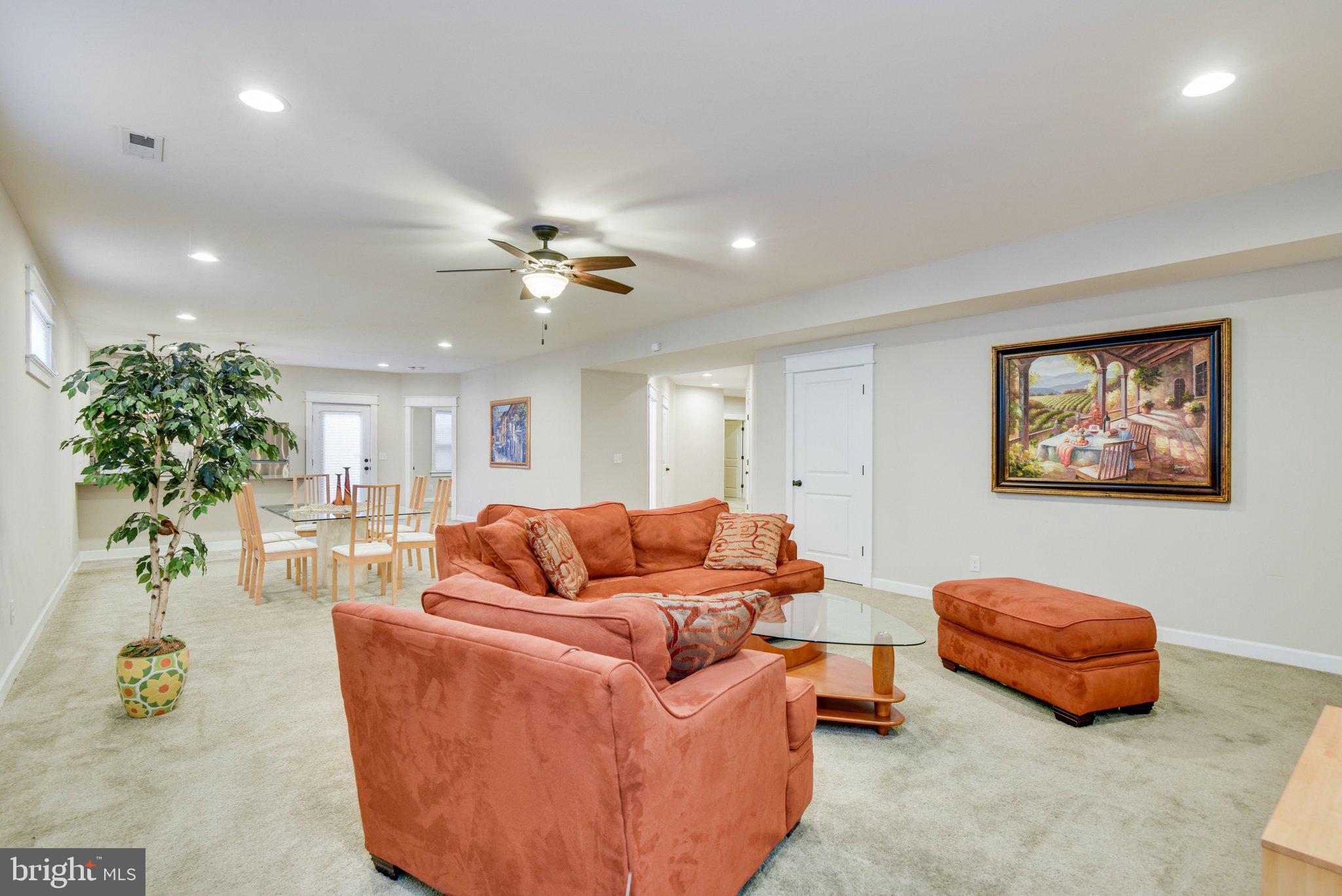 RUCKERS LANGLEY - Residential