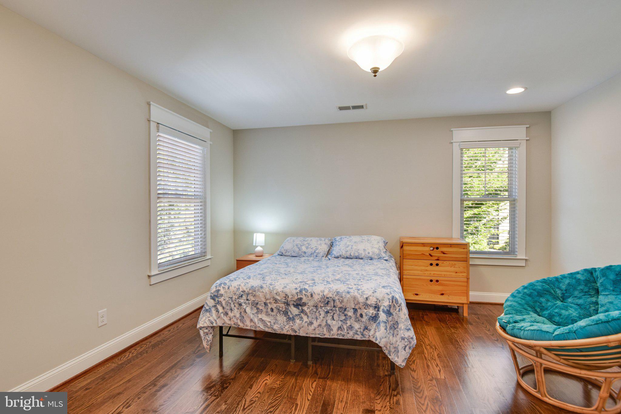 RUCKERS LANGLEY - Residential