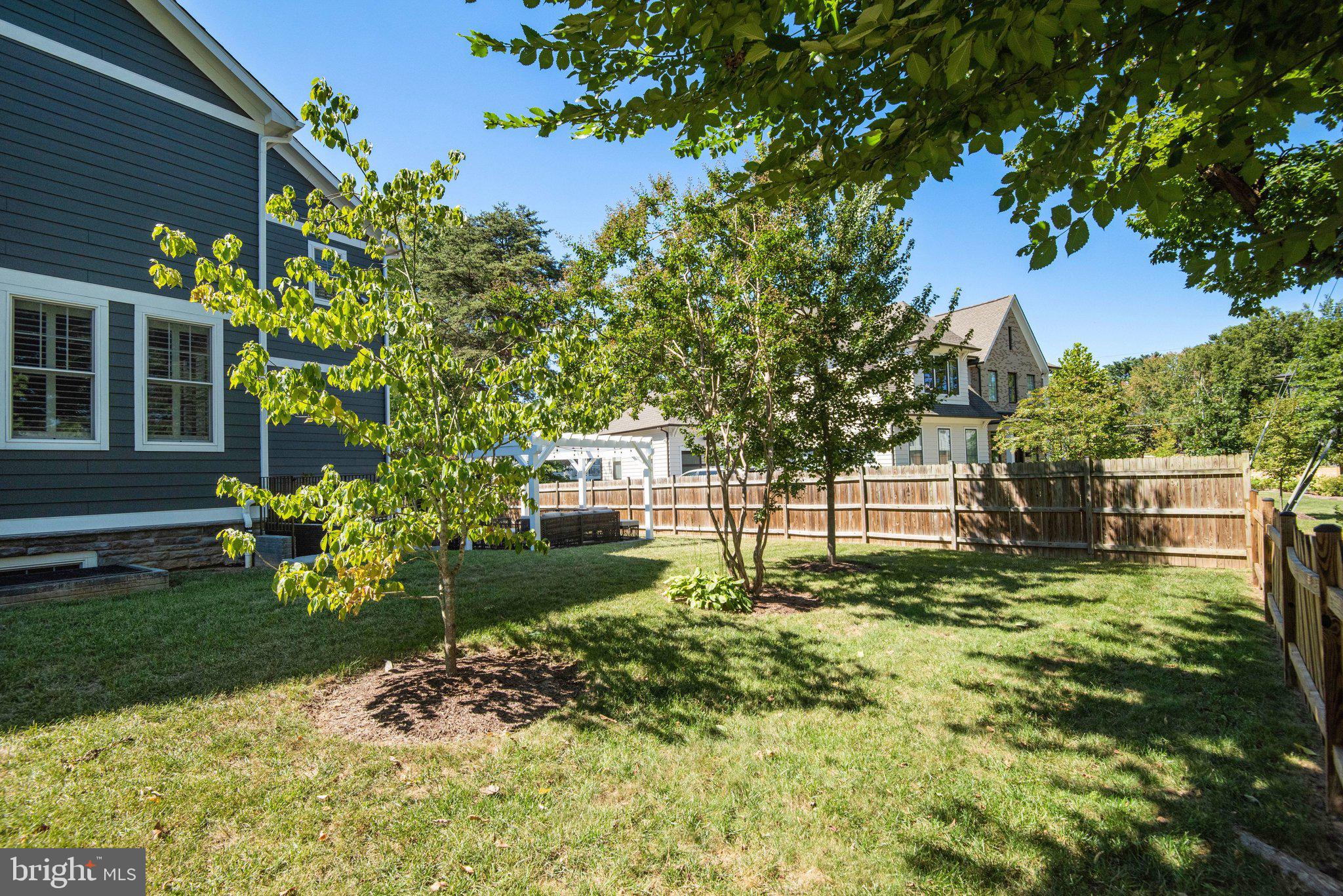 RUCKERS LANGLEY - Residential