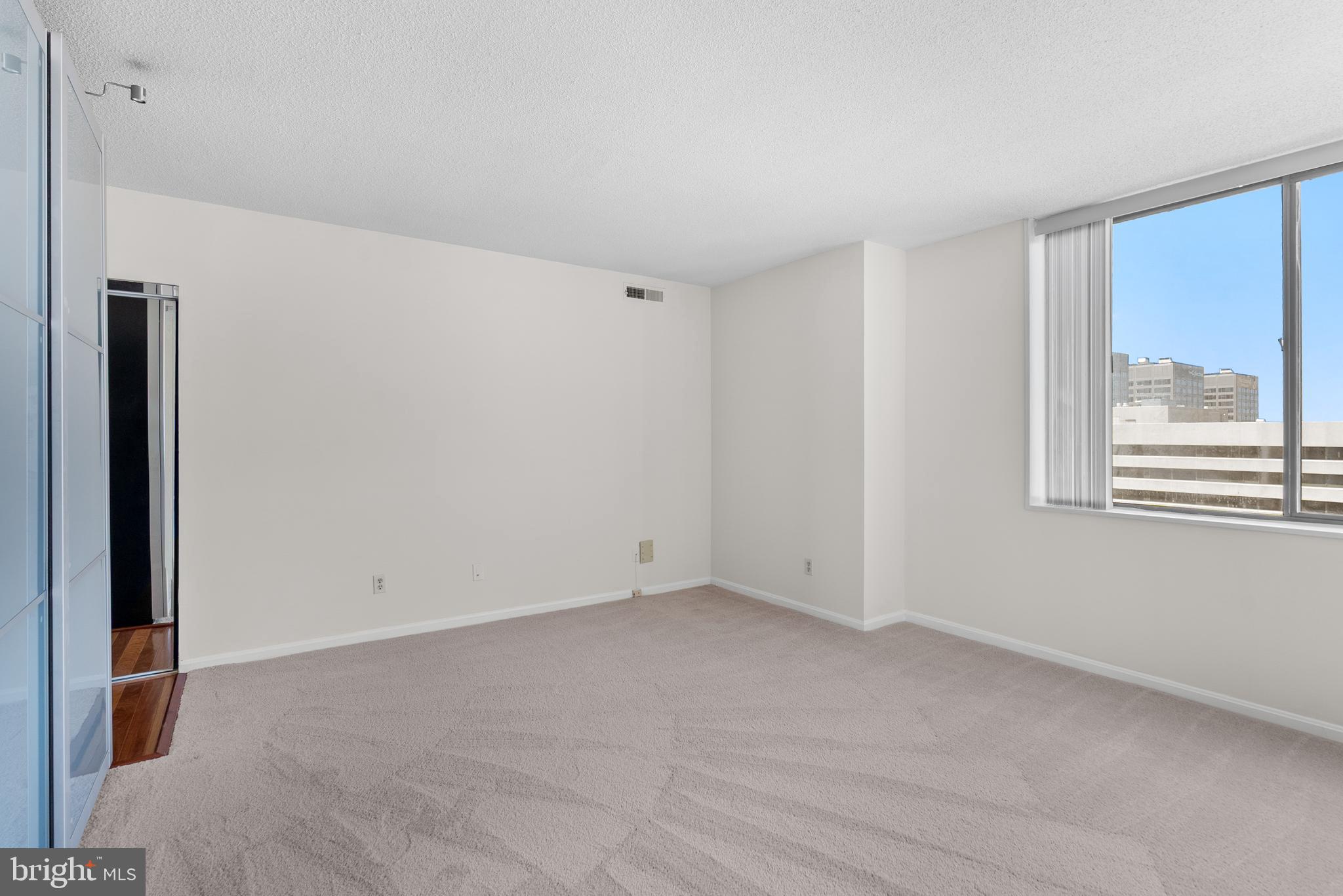 SKYLINE HOUSE - Residential Lease