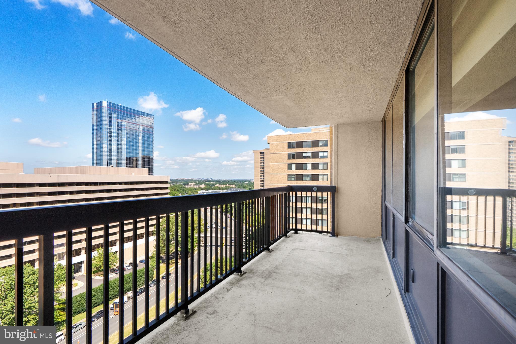 SKYLINE HOUSE - Residential Lease