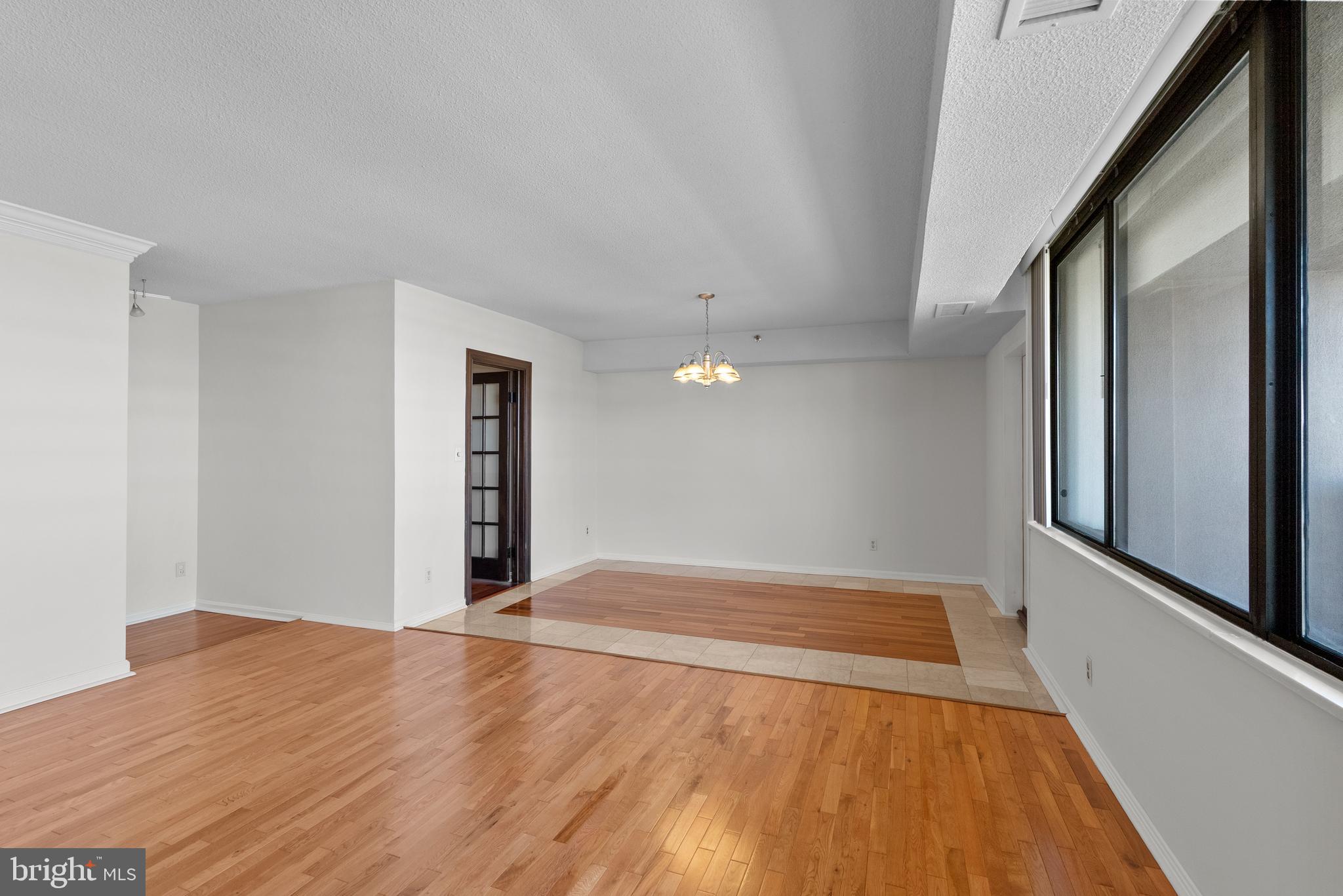 SKYLINE HOUSE - Residential Lease