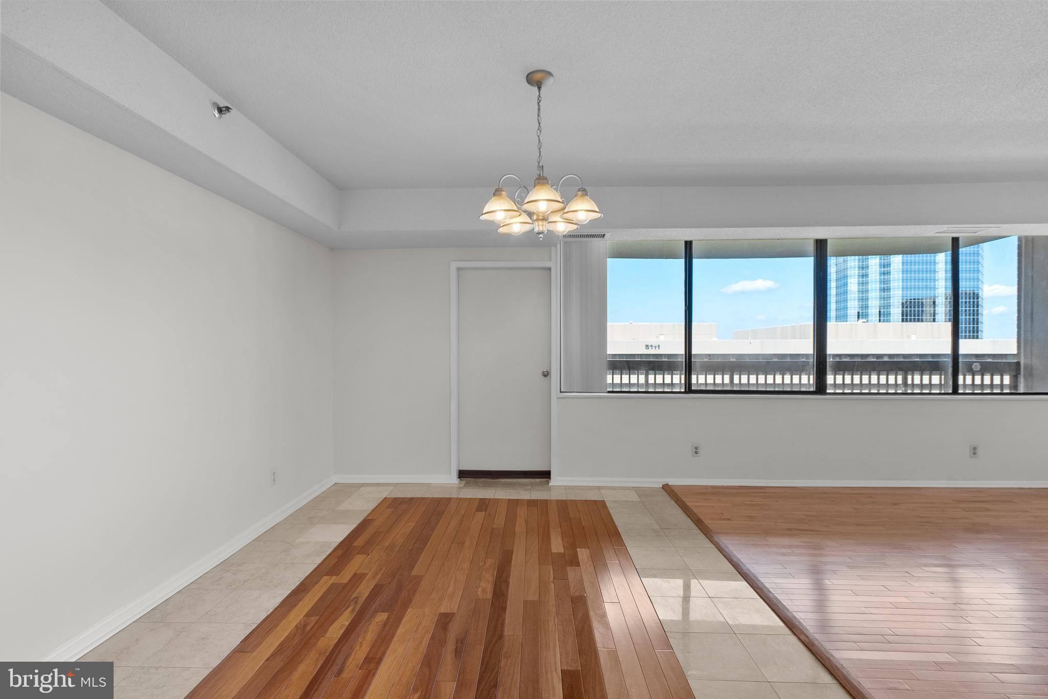 SKYLINE HOUSE - Residential Lease