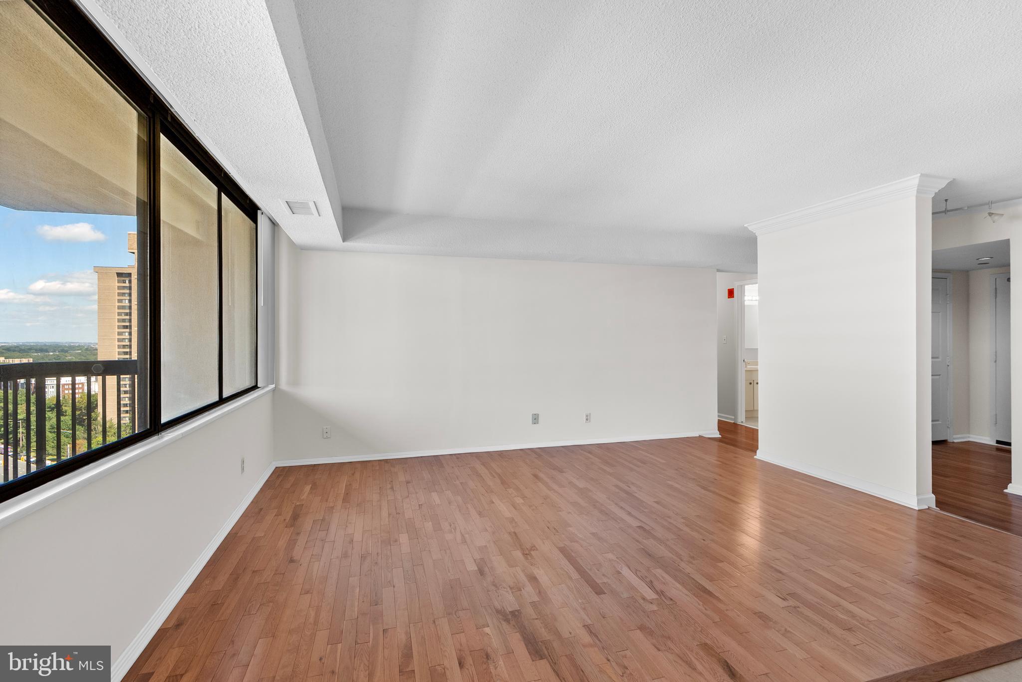 SKYLINE HOUSE - Residential Lease