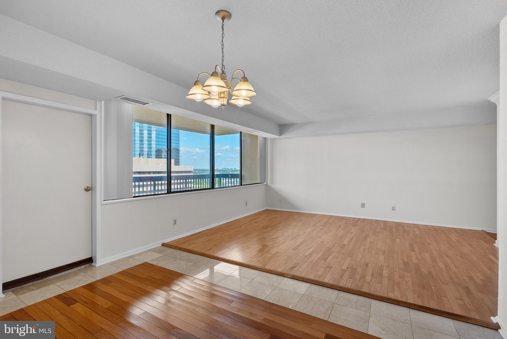 SKYLINE HOUSE - Residential Lease