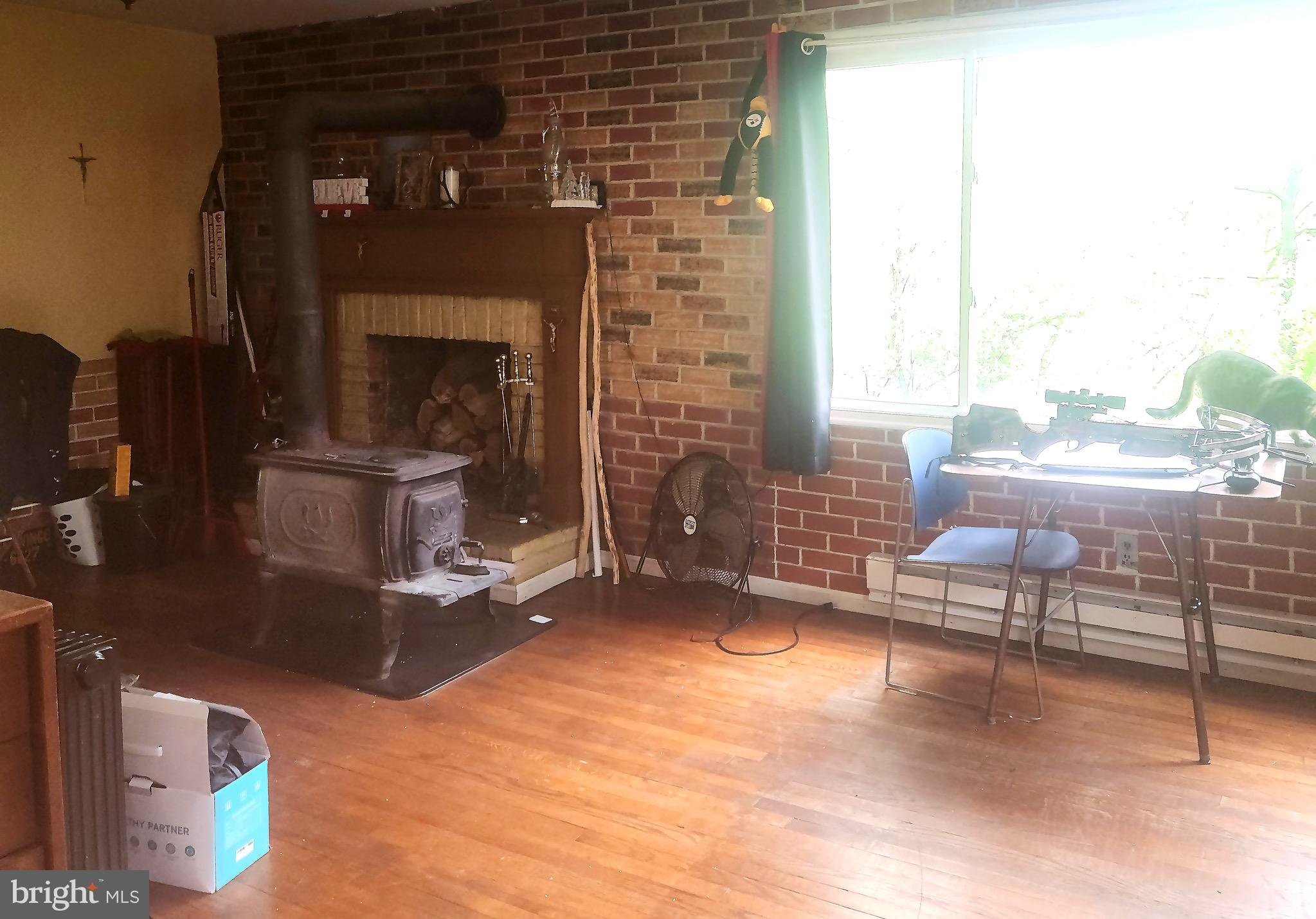 BARTONSVILLE - Residential