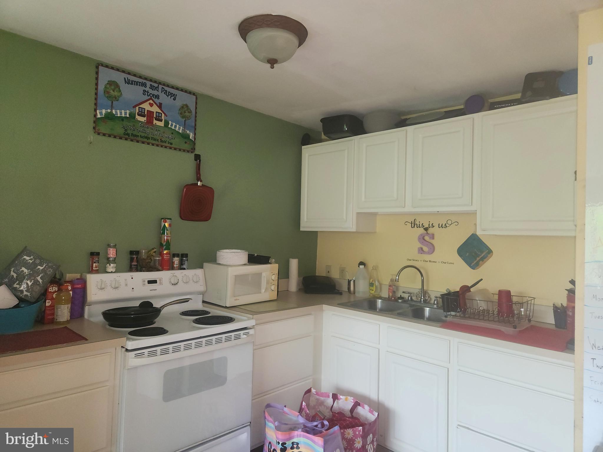 BARTONSVILLE - Residential