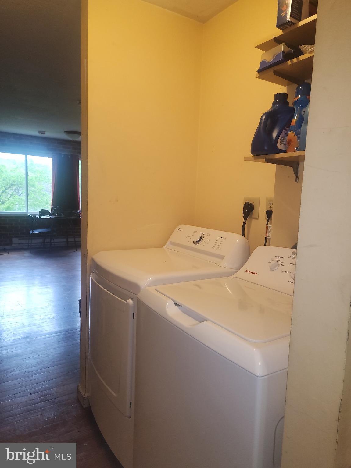 BARTONSVILLE - Residential