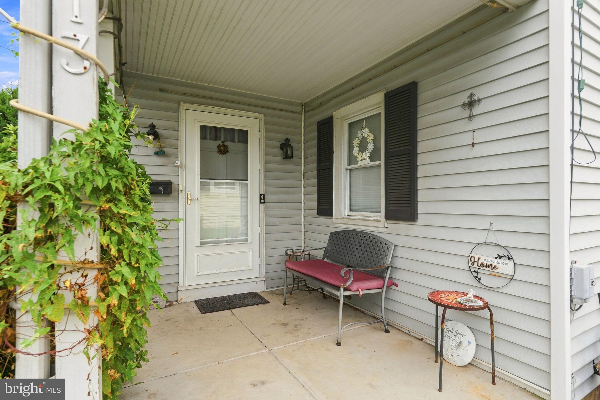 113 JEFFERSON AVENUE