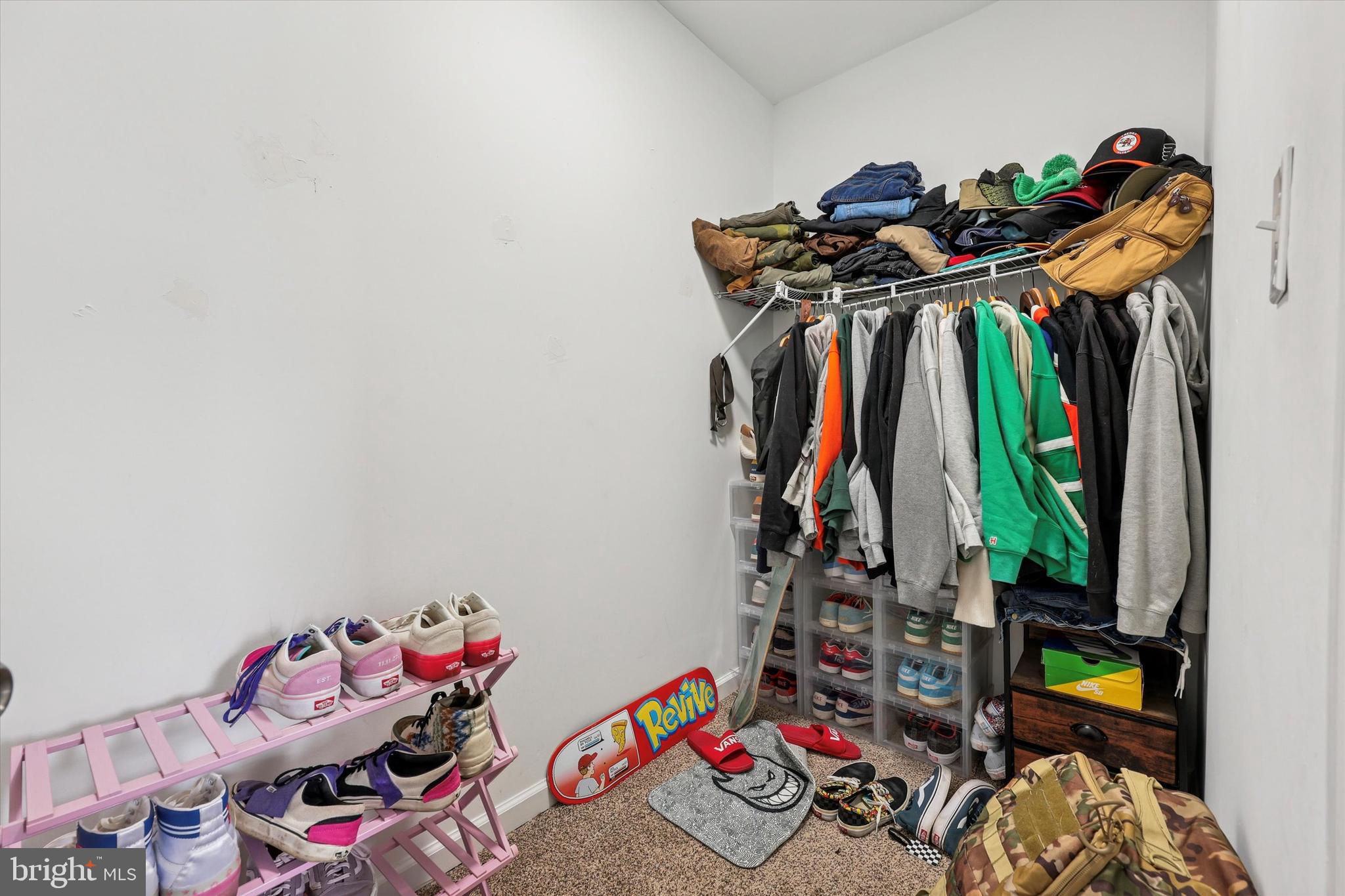 PHILADELPHIA (NORTHWEST) - Residential