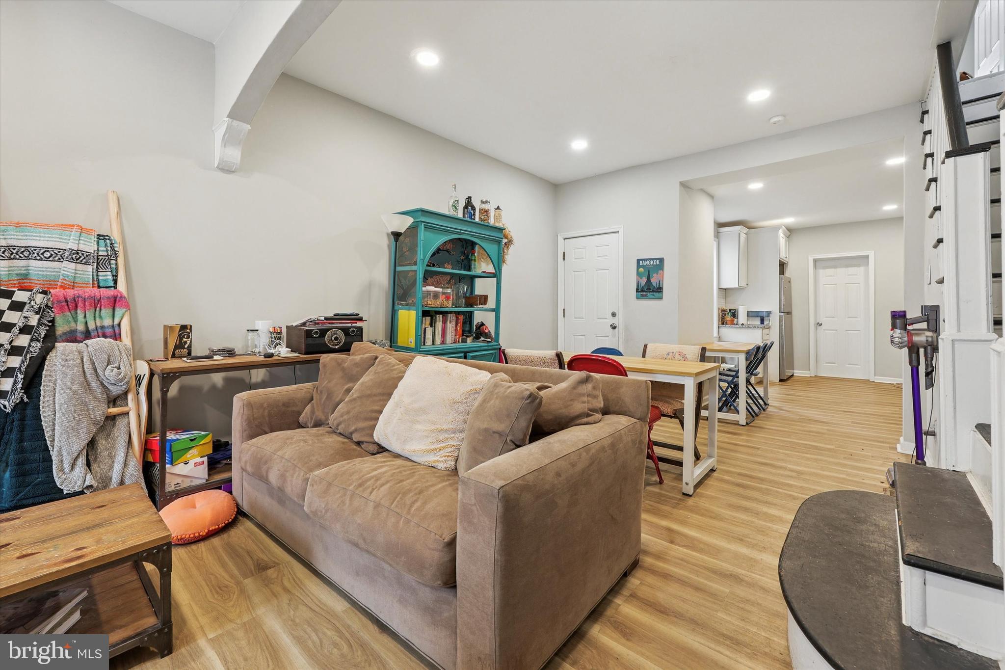 PHILADELPHIA (NORTHWEST) - Residential