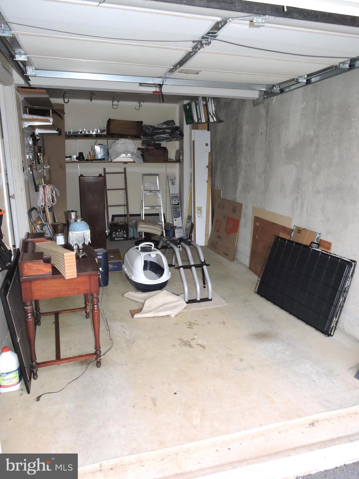 LAKELAND PLACE - Residential