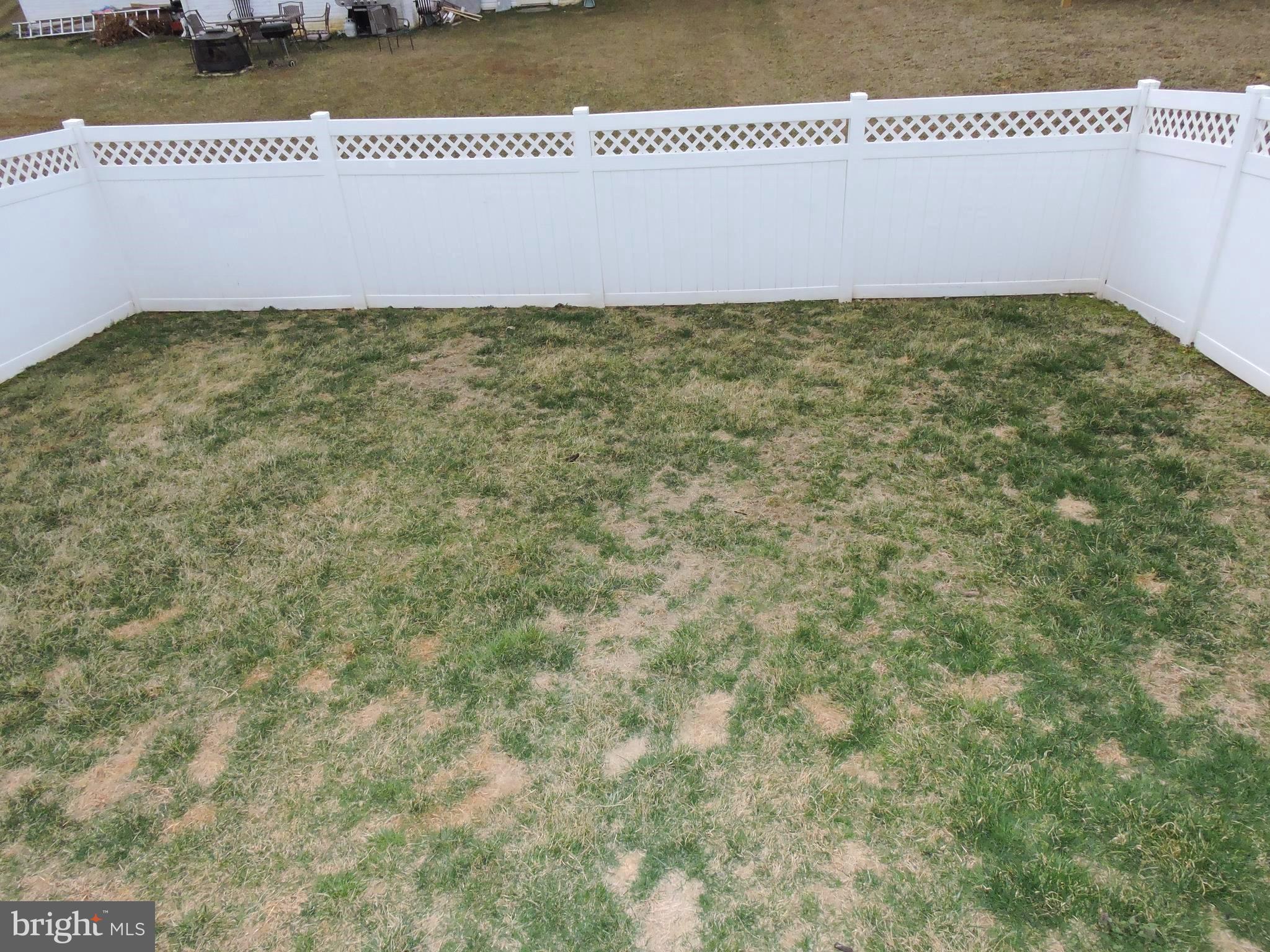 LAKELAND PLACE - Residential