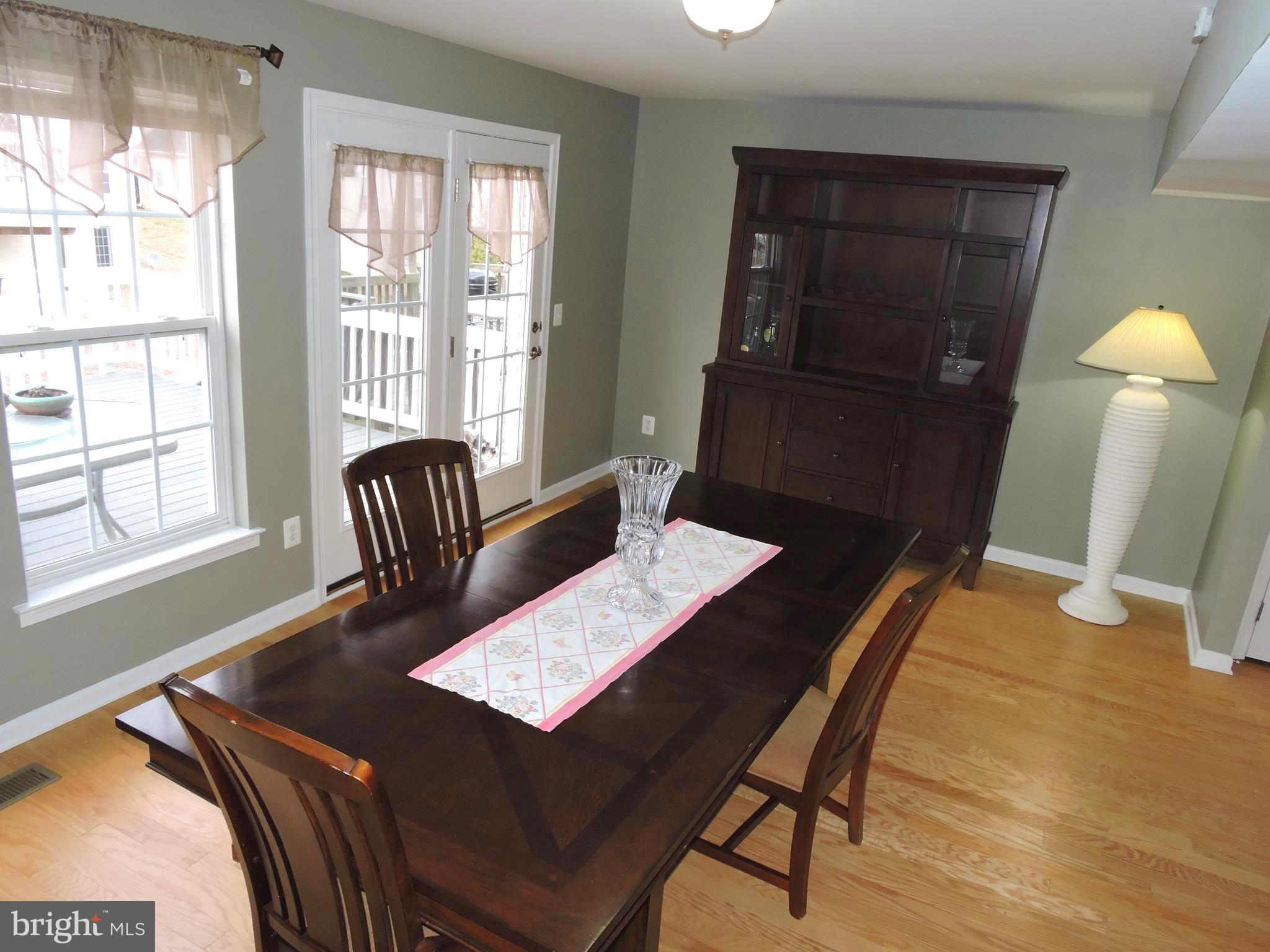 LAKELAND PLACE - Residential