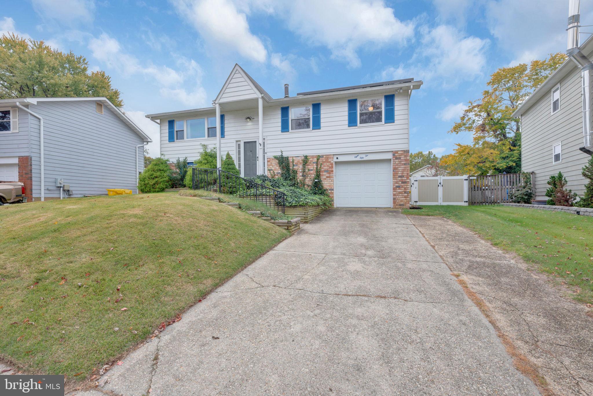 SPRIGGS COVE - Residential Lease