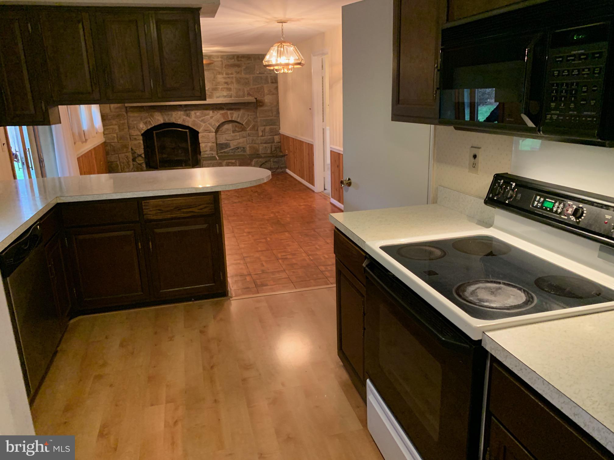 MERRIFIELD VIEW - Residential