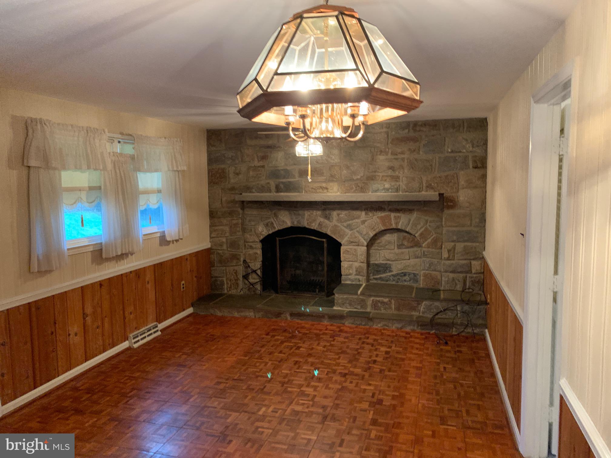 MERRIFIELD VIEW - Residential