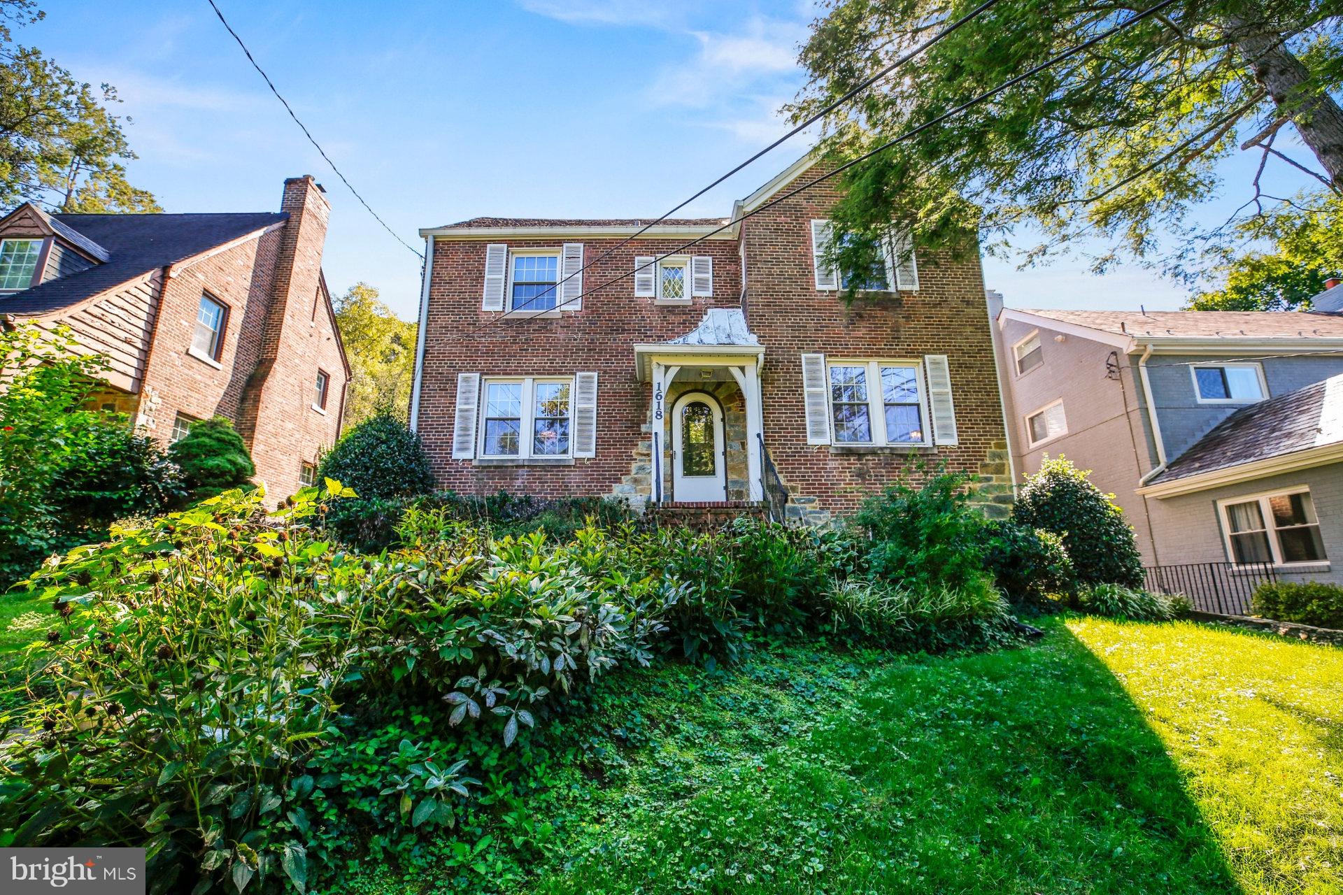 1618 JUNIPER STREET NW