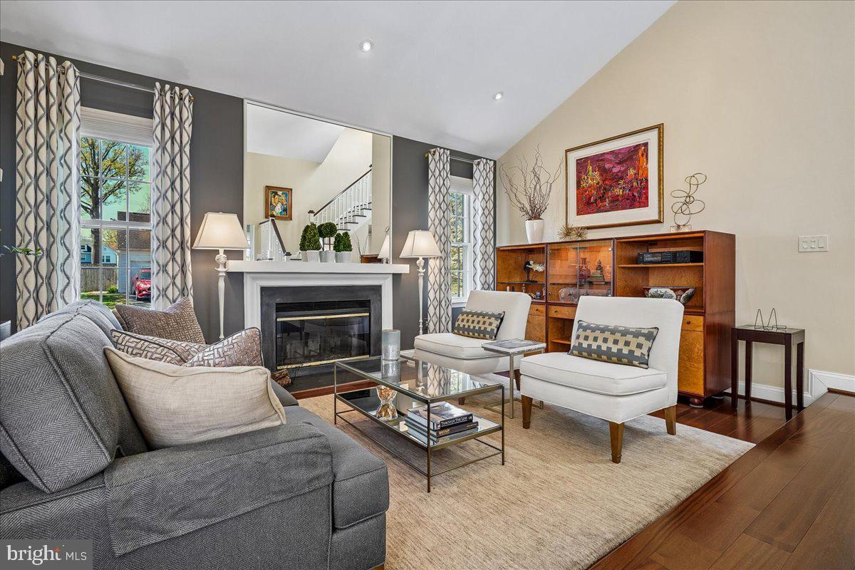 AFTON GLEN - Residential