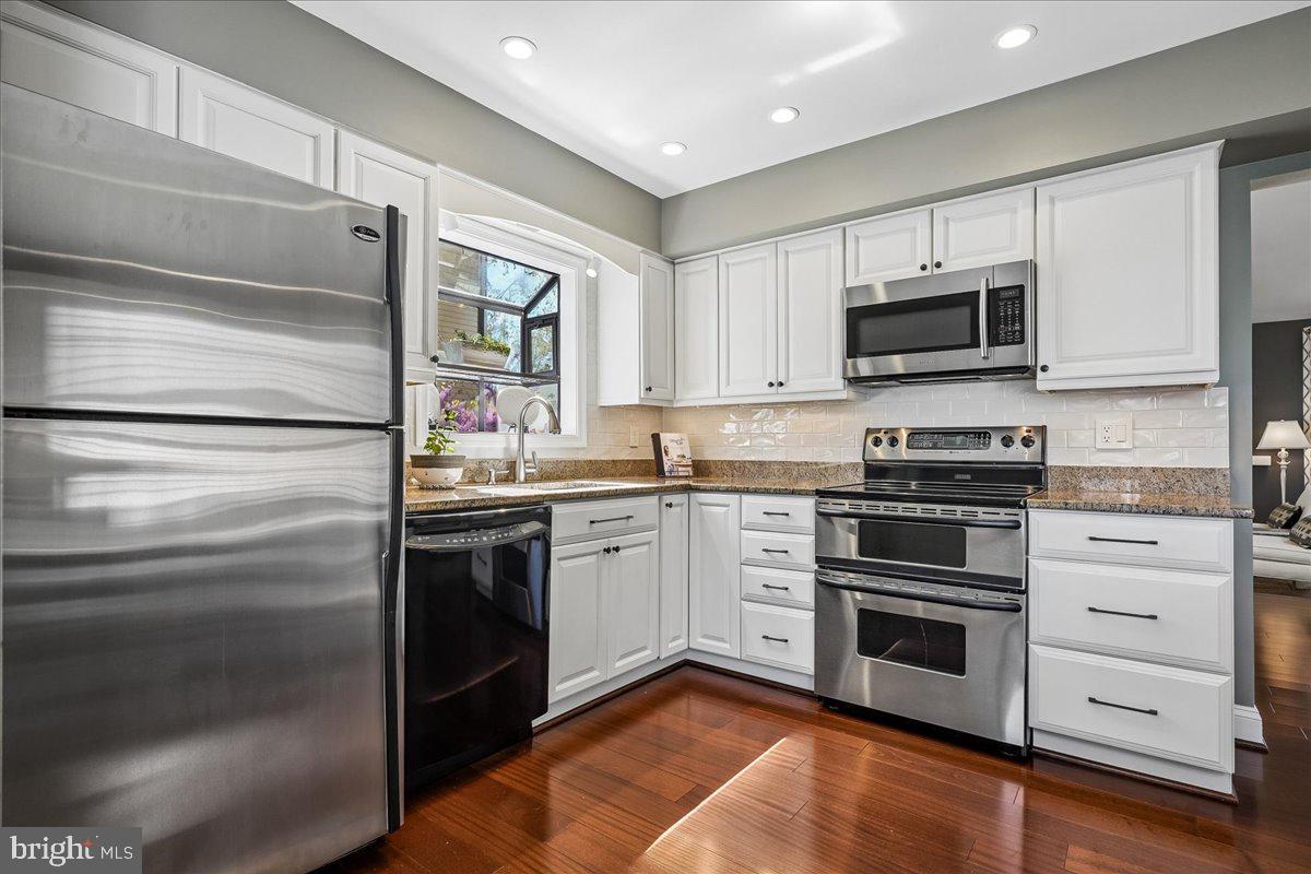 AFTON GLEN - Residential