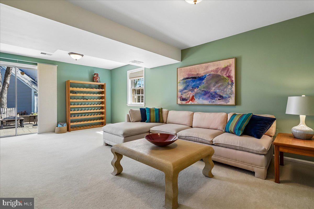 AFTON GLEN - Residential