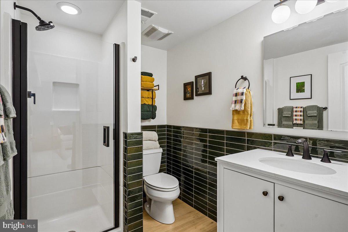 AFTON GLEN - Residential