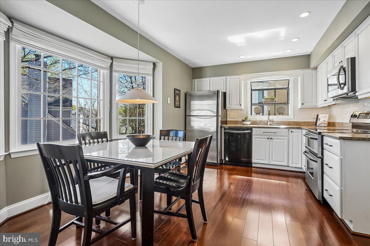 AFTON GLEN - Residential