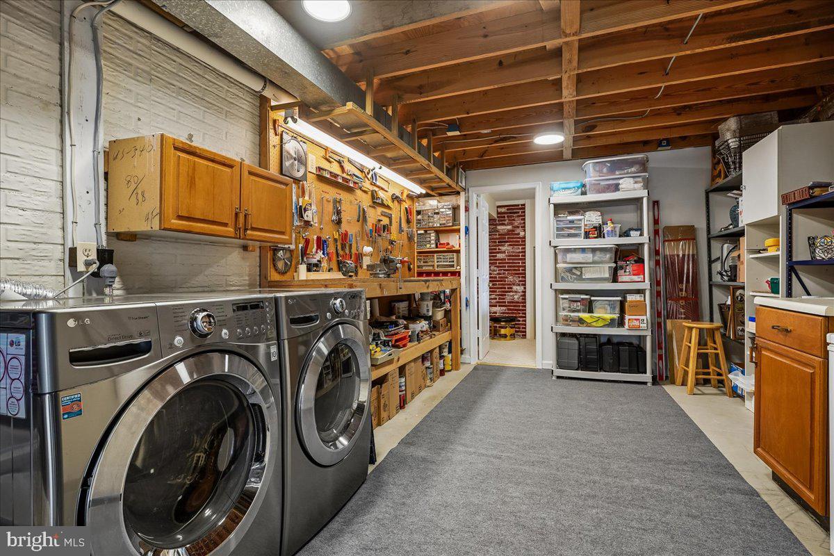 AFTON GLEN - Residential