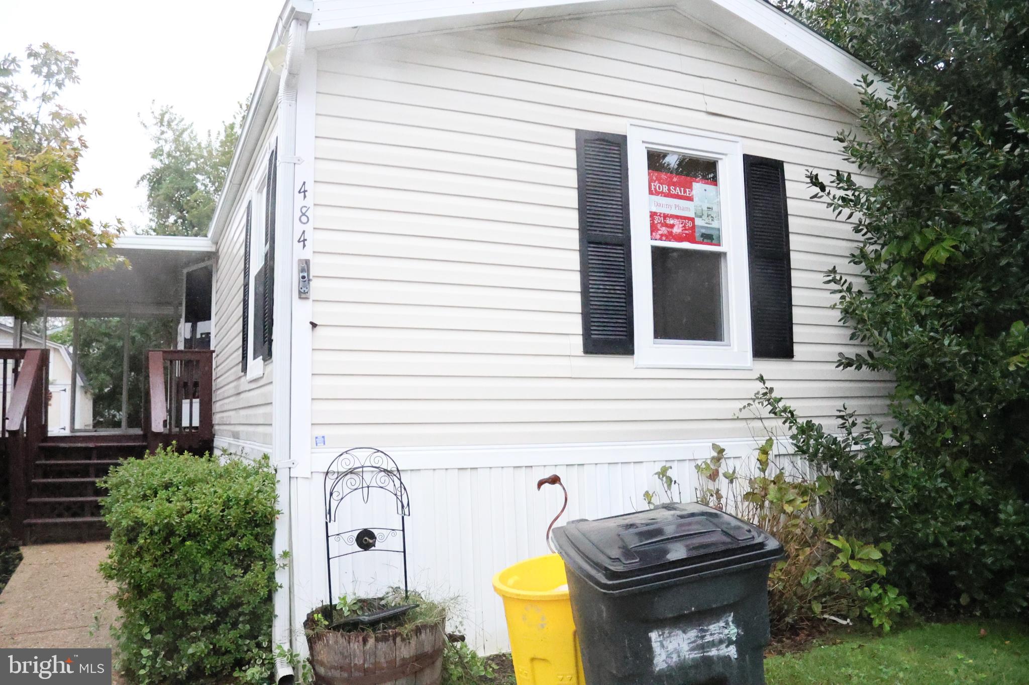 BOONES ESTATES - Residential