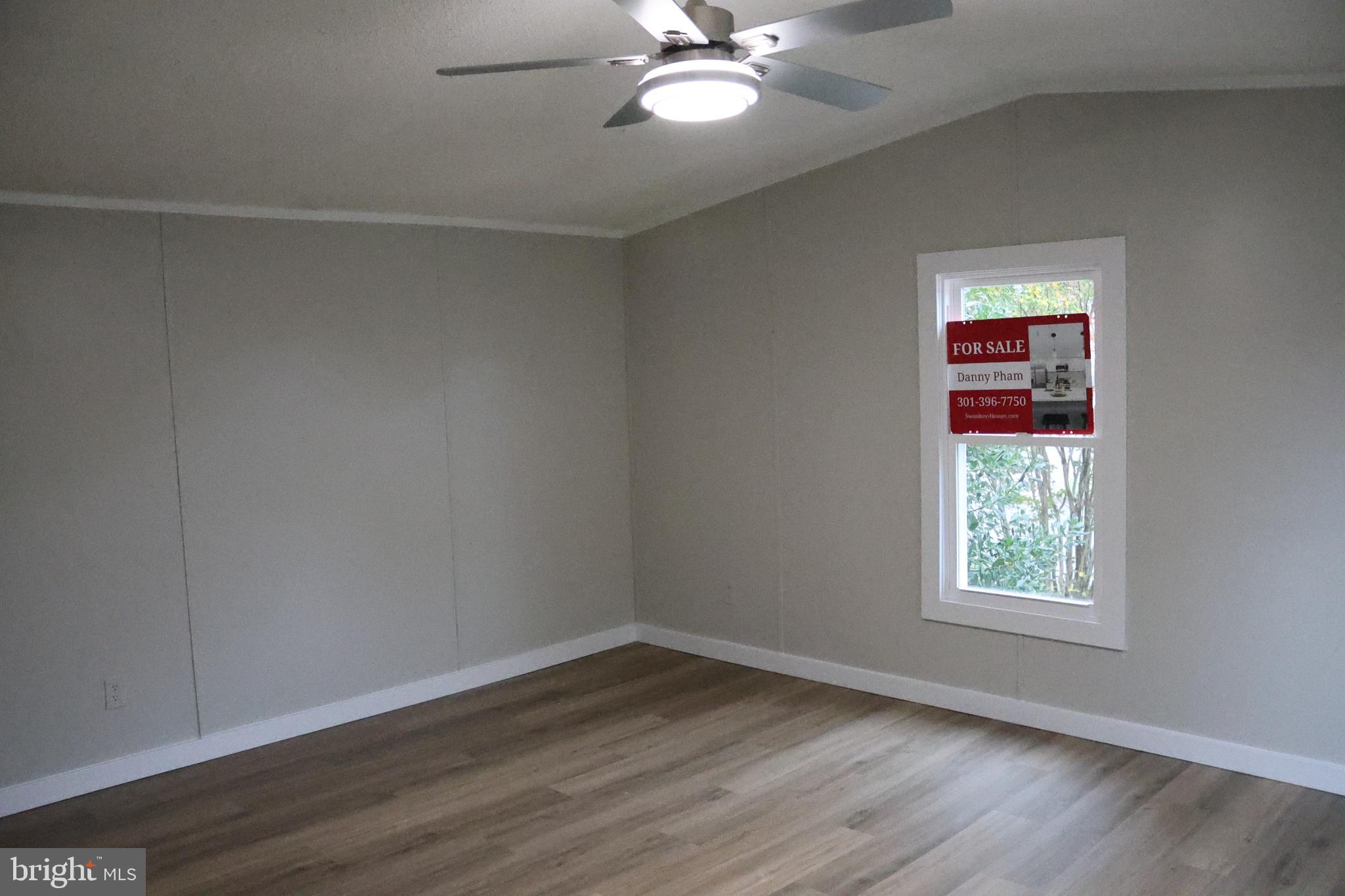 BOONES ESTATES - Residential