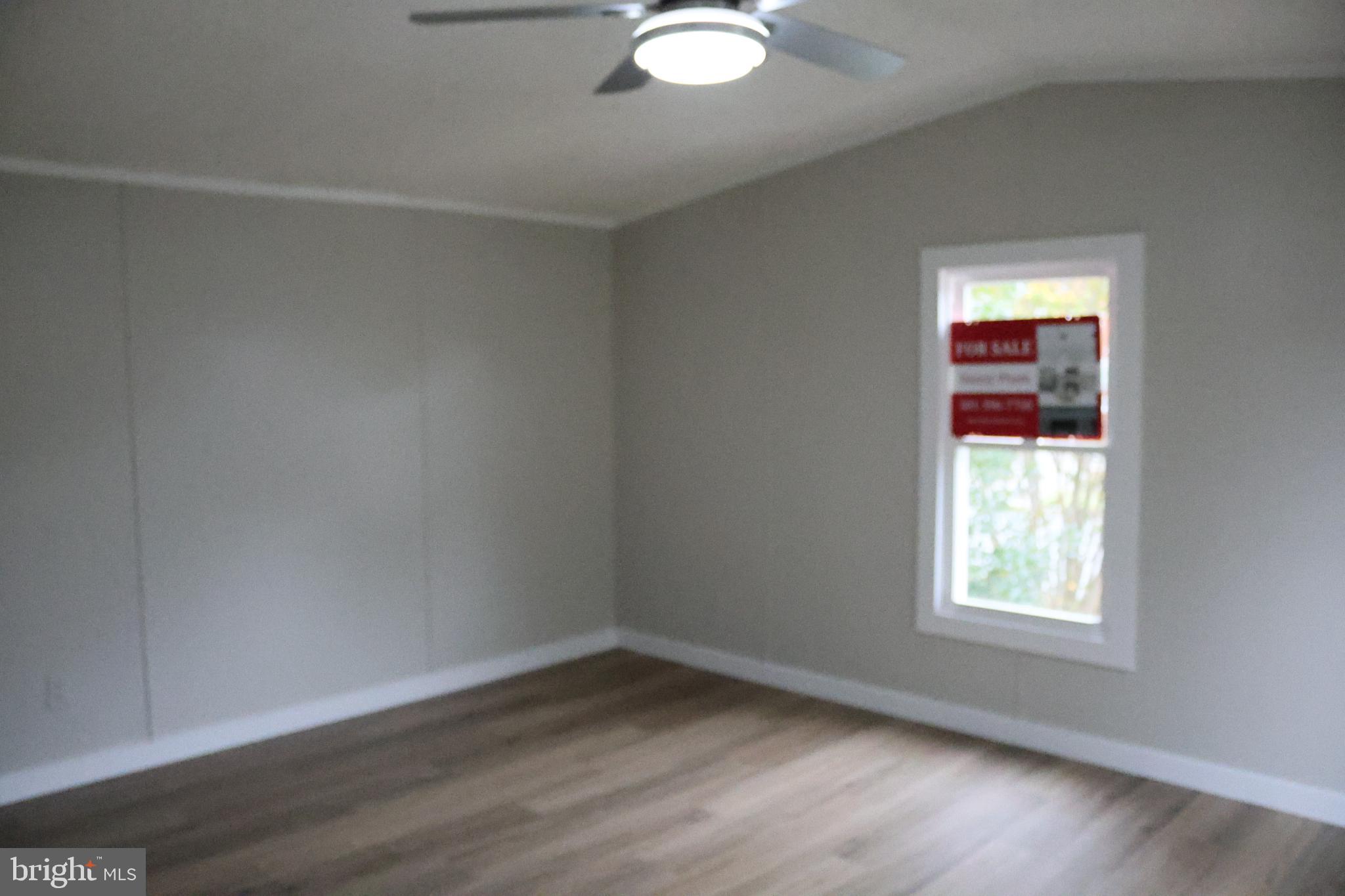 BOONES ESTATES - Residential